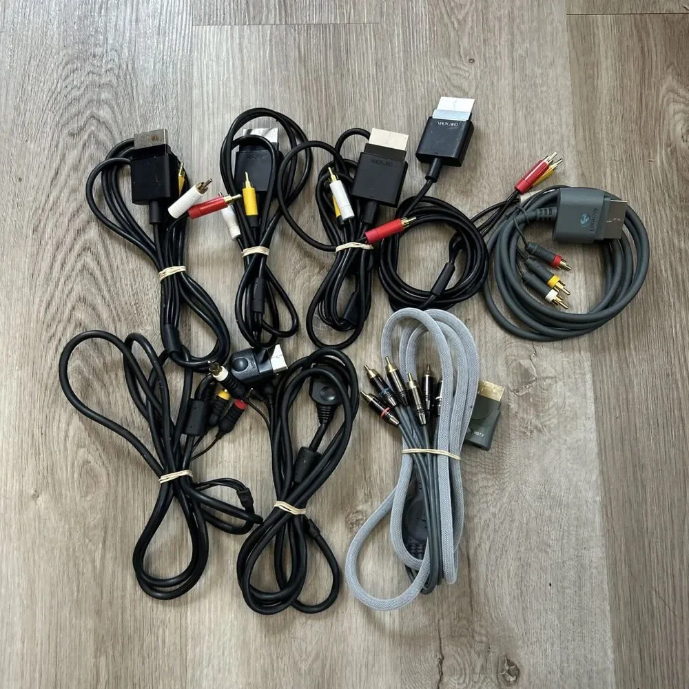 Microsoft Original Xbox & 360 Composite AV Cables Lot of 8 RCA Cords Tested